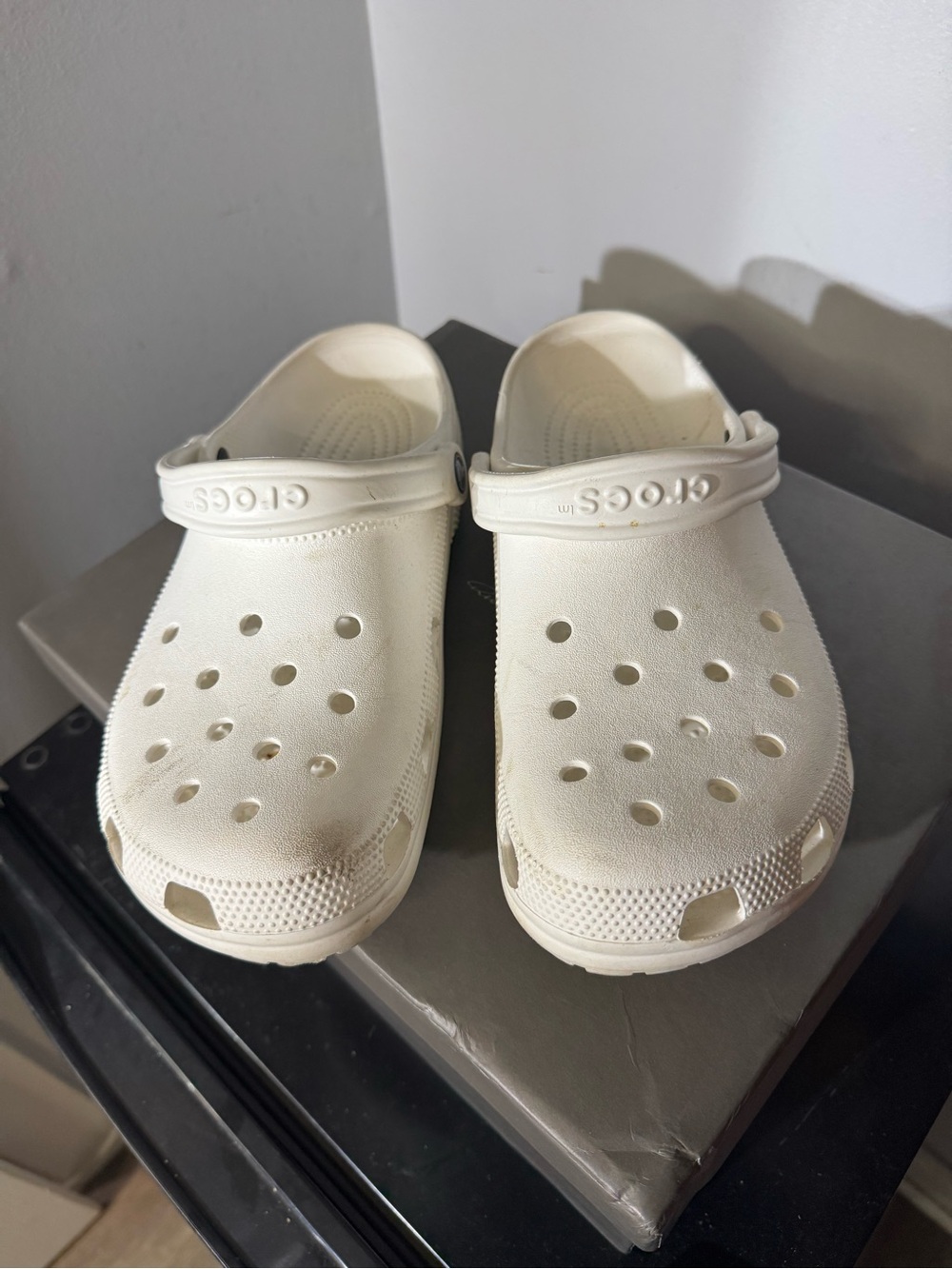 Men’s White Crocs - Picture 2 of 4